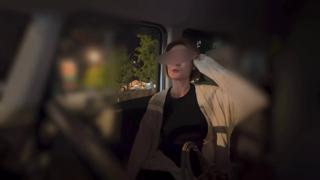 College thotty gets gangbanged by horny🥵 dude in front of her clueless Bf while cumming hard