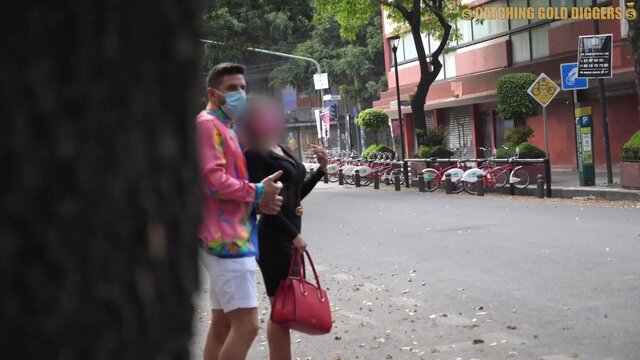 Sexy Bubble Buttbig Mexican Girl Gets Fucked DEEP At A Interview To Get The Job!