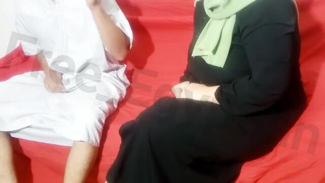 Try not to cum challenge with her step son and mom