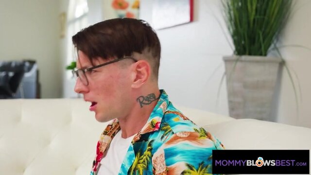 MommyBlowsBest - Hot Barbie Milf Gives Me An Amazing Footjob & Sucks My Dick