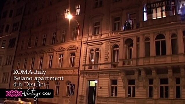 Vintage anal threesome in Roma