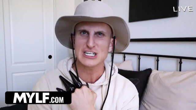 A Gift for Your Butt - Trailer