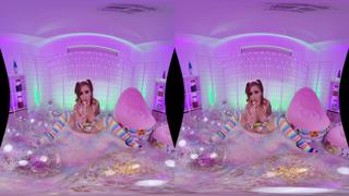 Tentacled temptress Jessie Pony throat-riding rigid rods in virtual realness