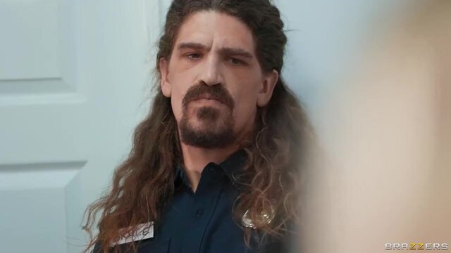 Shoplifter's Pussy Gets Pounded Chantal Danielle, Lily Starfire / Brazzers