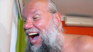 I got rocked hard by some nasty old dude's wrinkly cock🍆!