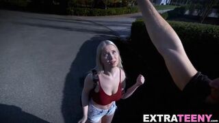 Tiny Vixen Roxy Risingstar Devoured In热烈 Pounding After Oral😜 Passion