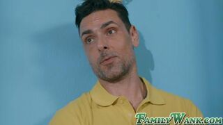 Hot Step Parents Devour Vanna Bardot's Silky Cunt🌮️ With Licking & Penetration