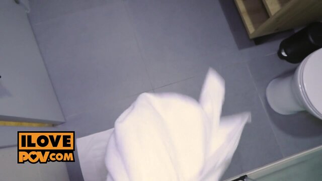 @Cunnilingus to ecstasy with sultry seductress Miriam Prado in a steamy office affair