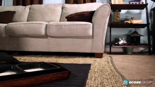 Roxi Red Tempts the Milkman