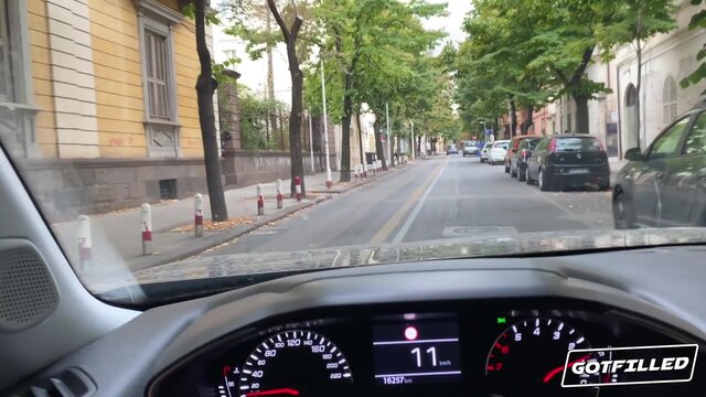 Perfect ass🍑 Lily Veroni adores a creampie fill