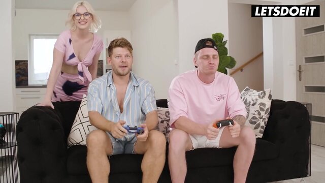 One cumslut plus two dicks equals cum blindness