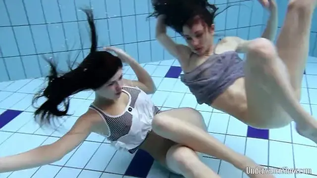 Russian girls submerged in water with Aneta, Janka, and Andrejka together