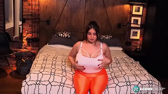 Molly Evans: Have Lollipop, Will Travel