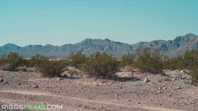 Tiffany Watson Facial Cum Covered In The Desert
