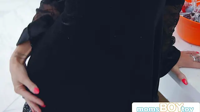 My Pussy is Magically Tight & Wet - MILF Witch Venus Valencia Submits to boyfriend’s Big Cock S4:E4