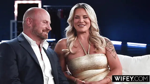 WIFEY Stunning Blonde Hotwife Cameryn Morie Gets Fucked By Another Man While Hubby Watches