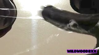 Sloppy deep throat-CLOSE UP