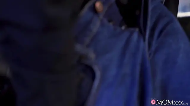 Busty OLDER WOMAN cheats with BBC and husband watches