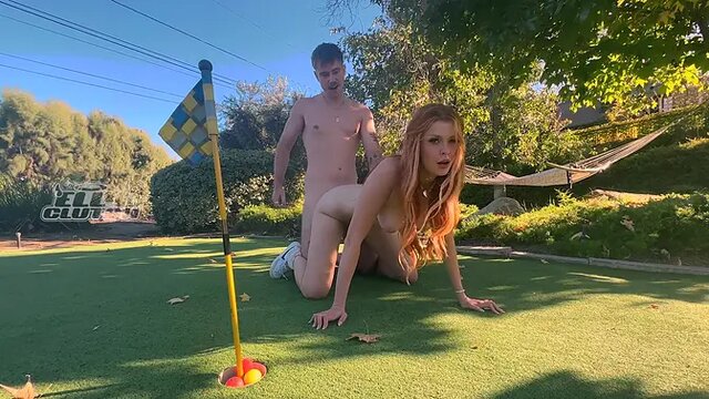 Golf date turns into sneaky public fuck with hot redhead